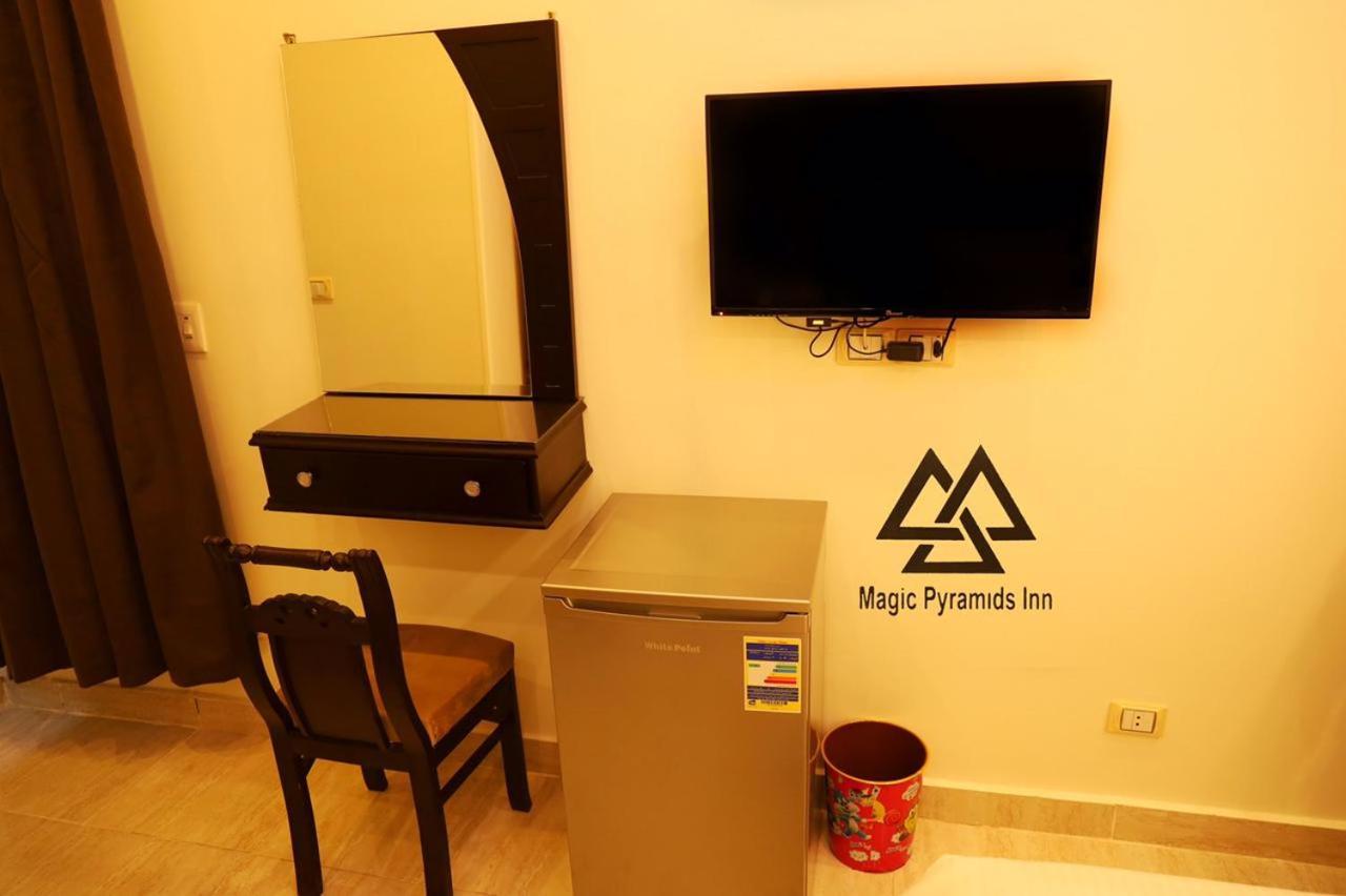 Moses Pyramids Inn Kafret el-Gabal Exterior foto